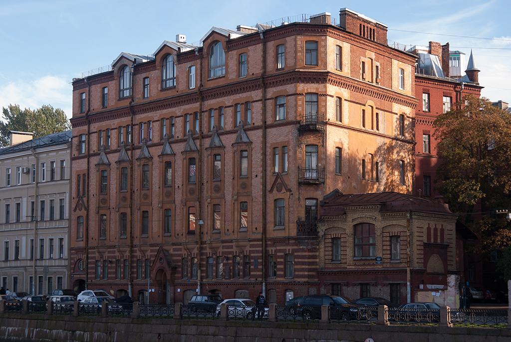 Charming St. Petersburg Apartment Exteriör bild